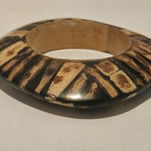 2 Vintage Bracelets - Chunky jewelry, wooden plastic bangle bracelet - Picture 4 of 6